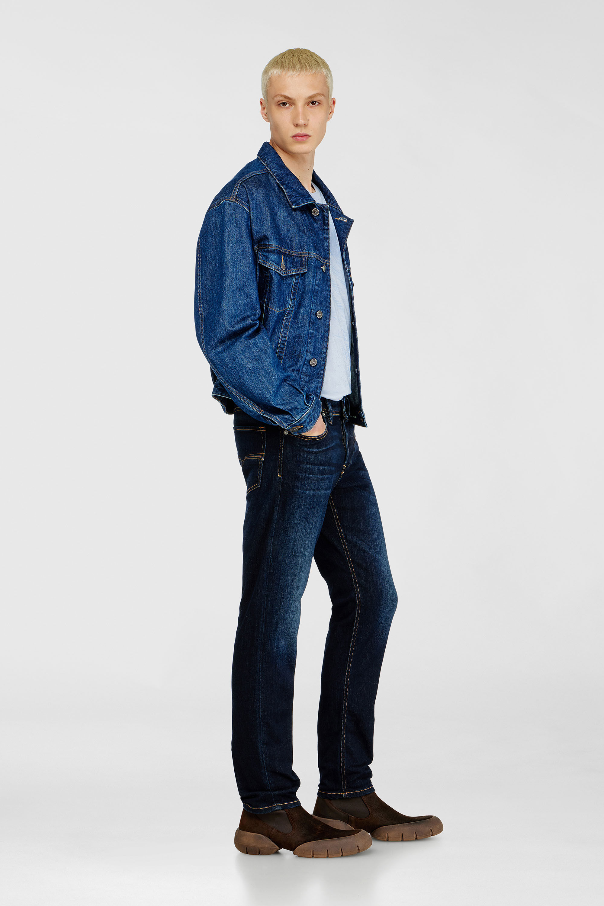Diesel - Man's Regular Jeans 1986 Larkee-Beex 09Q15, Dark Blue - 2