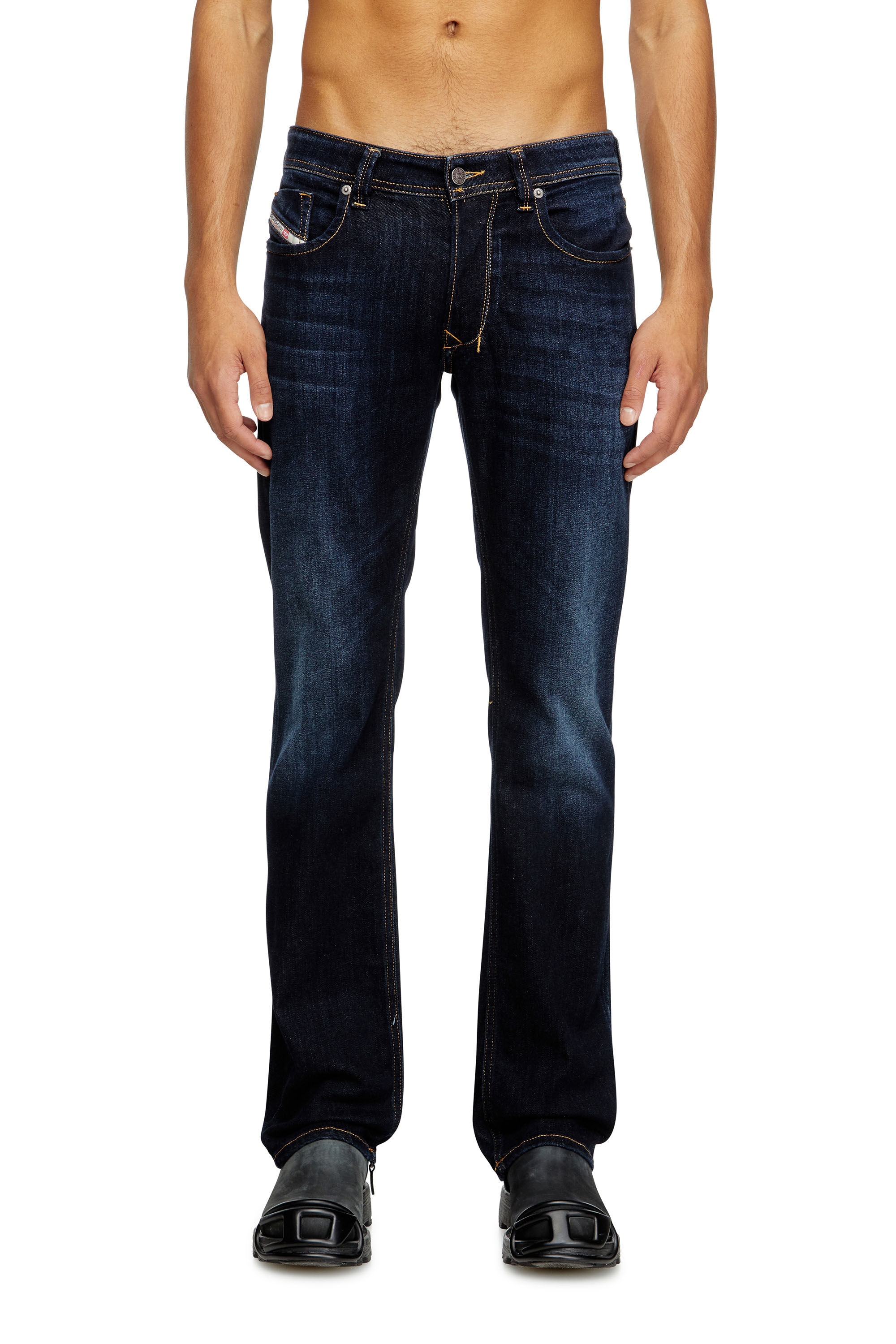 Men's Regular Jeans | Low Waist 1985 LarkeeDark Blue | Diesel KR