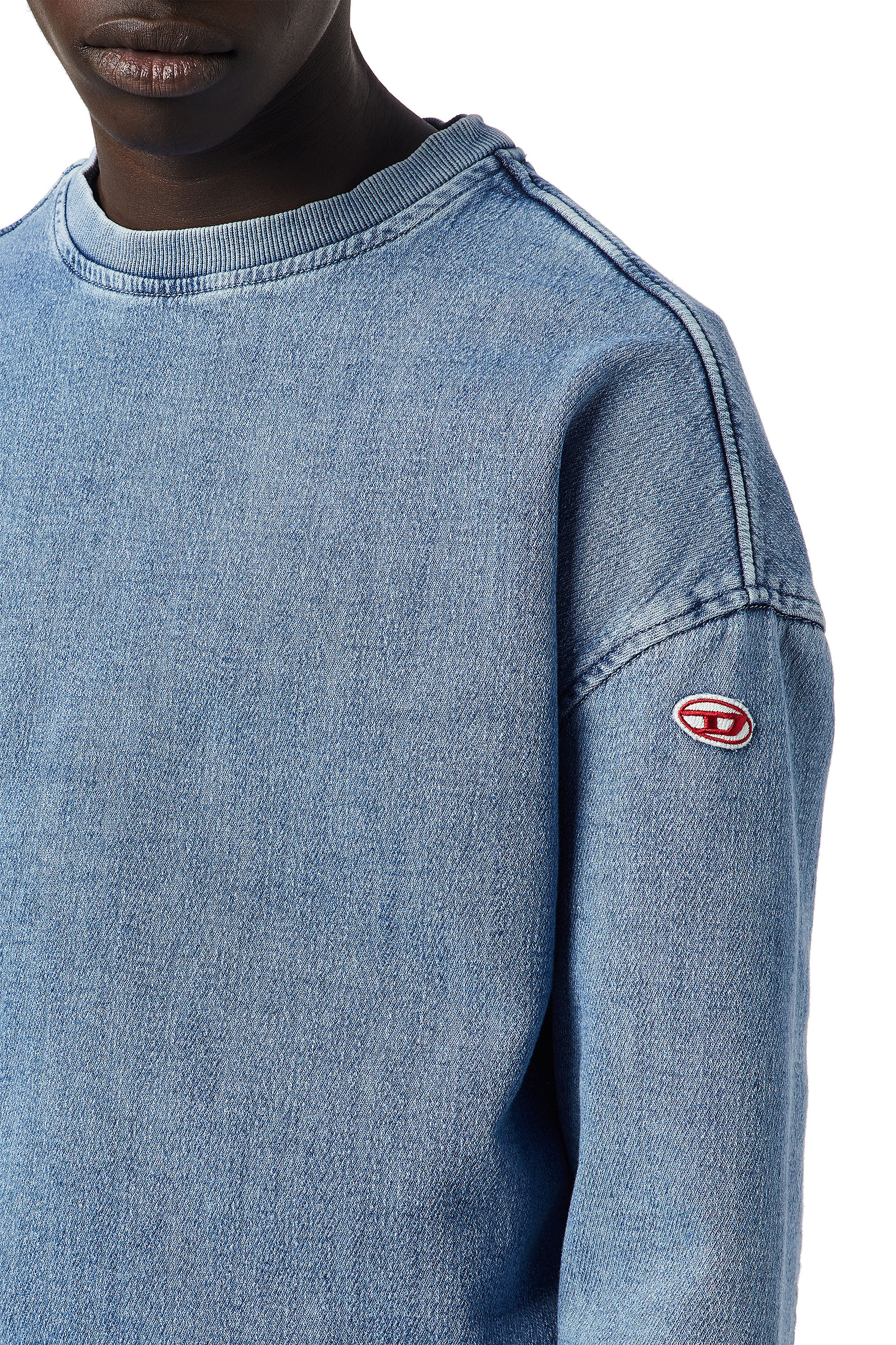 Jeans on sale and sweatshirt