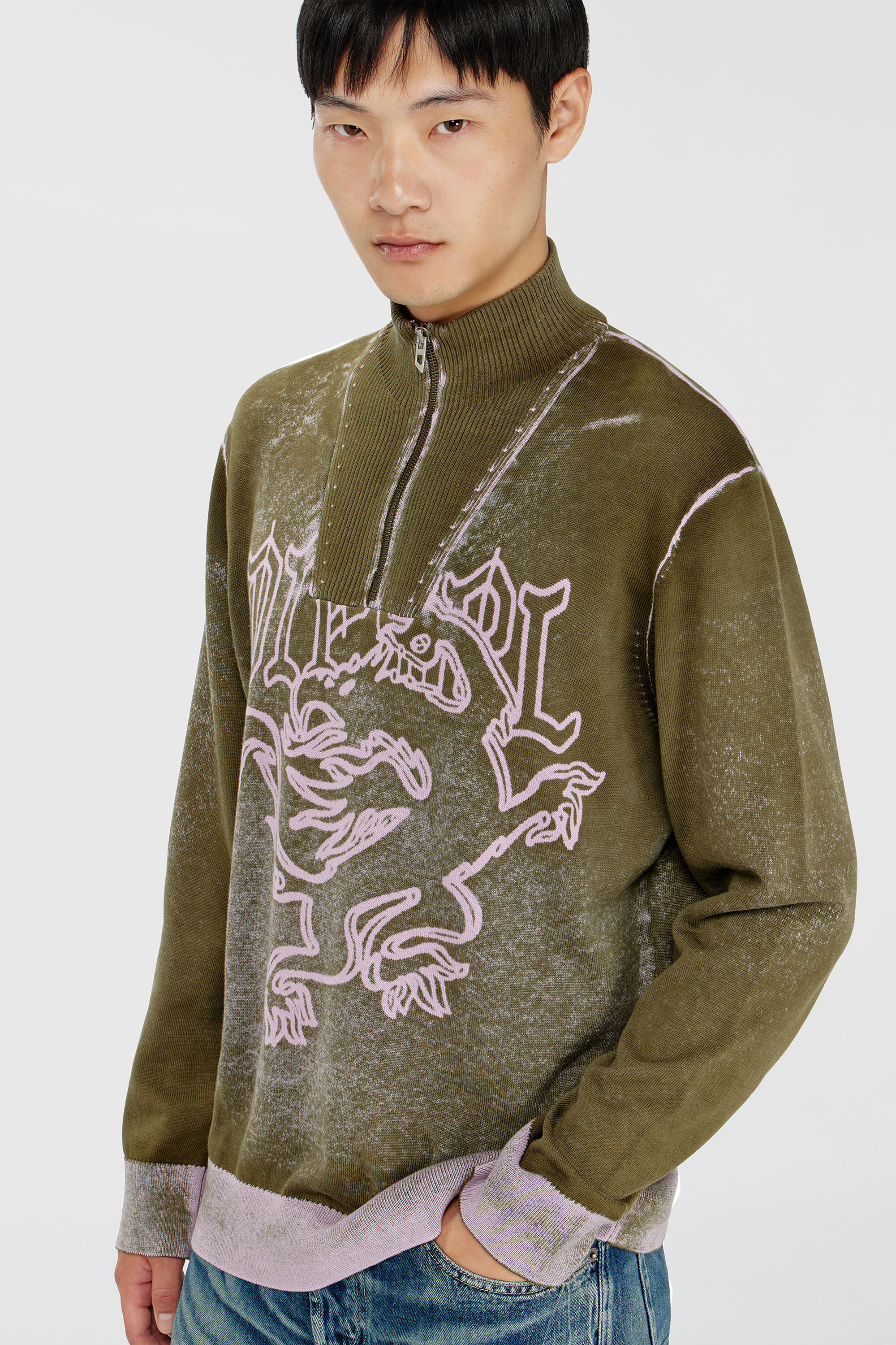 Diesel - K-LAUTARE, Man's Treated half-zip jumper with griffin motif in Military Green - 5