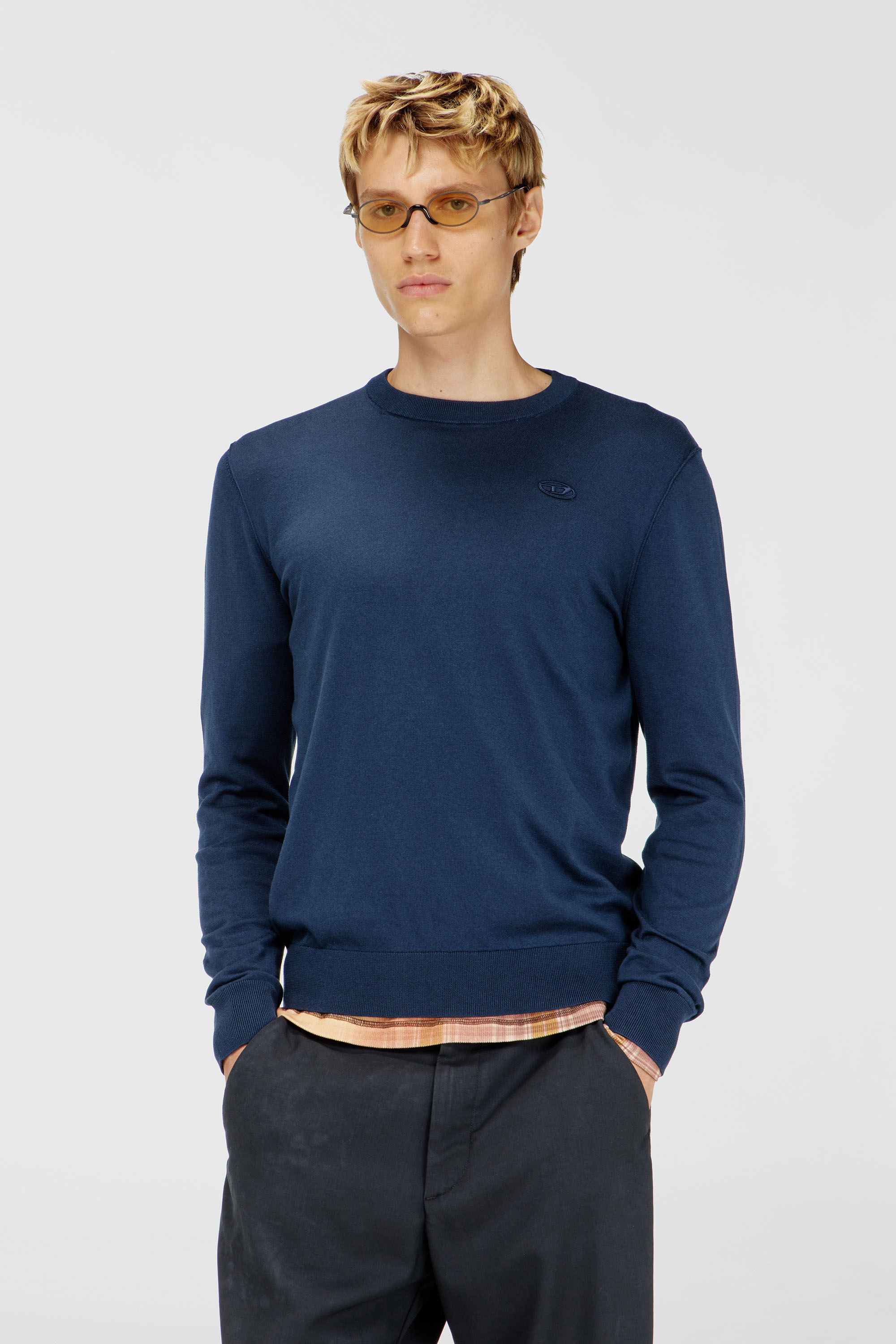 Diesel - K-FREEX-TAG-T92, Man's Cotton knitwear with tonal logo in Blue - 3