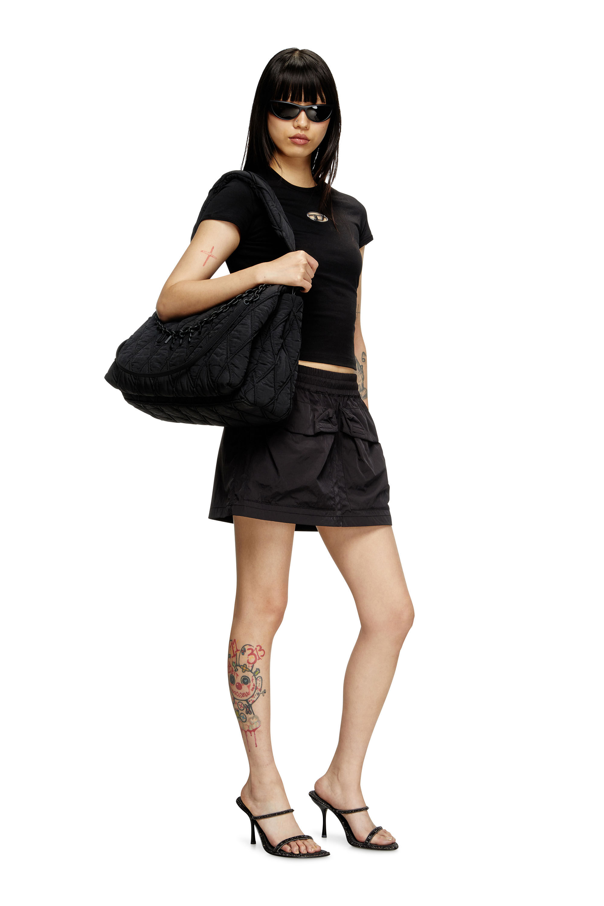 Diesel charm-d バッグ Lサイズ Women's Charm-D-Large shoulder bag in quilted washed nylon | Black
