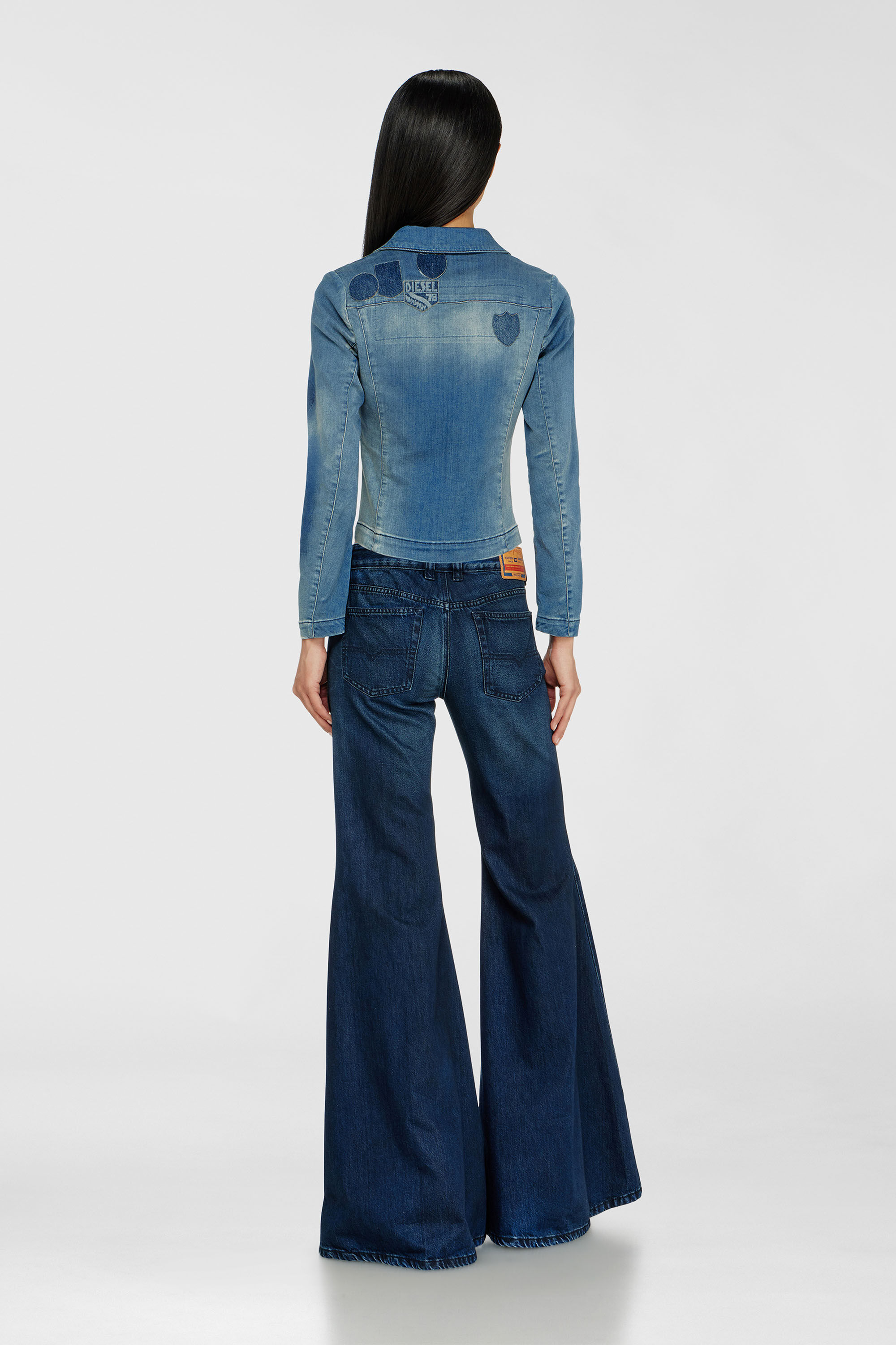 Diesel - Woman's Flare Jeans 1970 D-Bleess 09N21, Dark Blue - 3