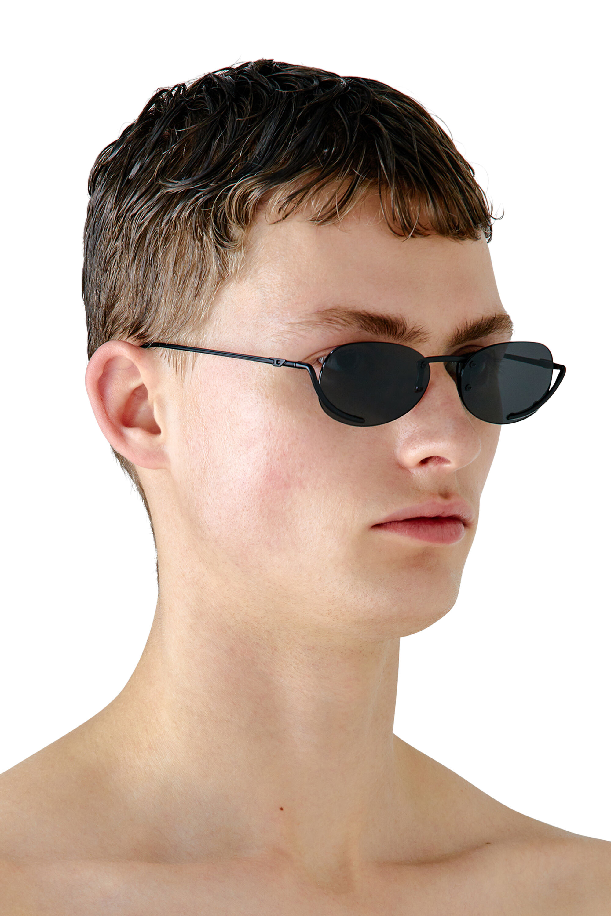 ODIUM blackl ブラックメタル Women's Oval sunglasses | Black | Diesel