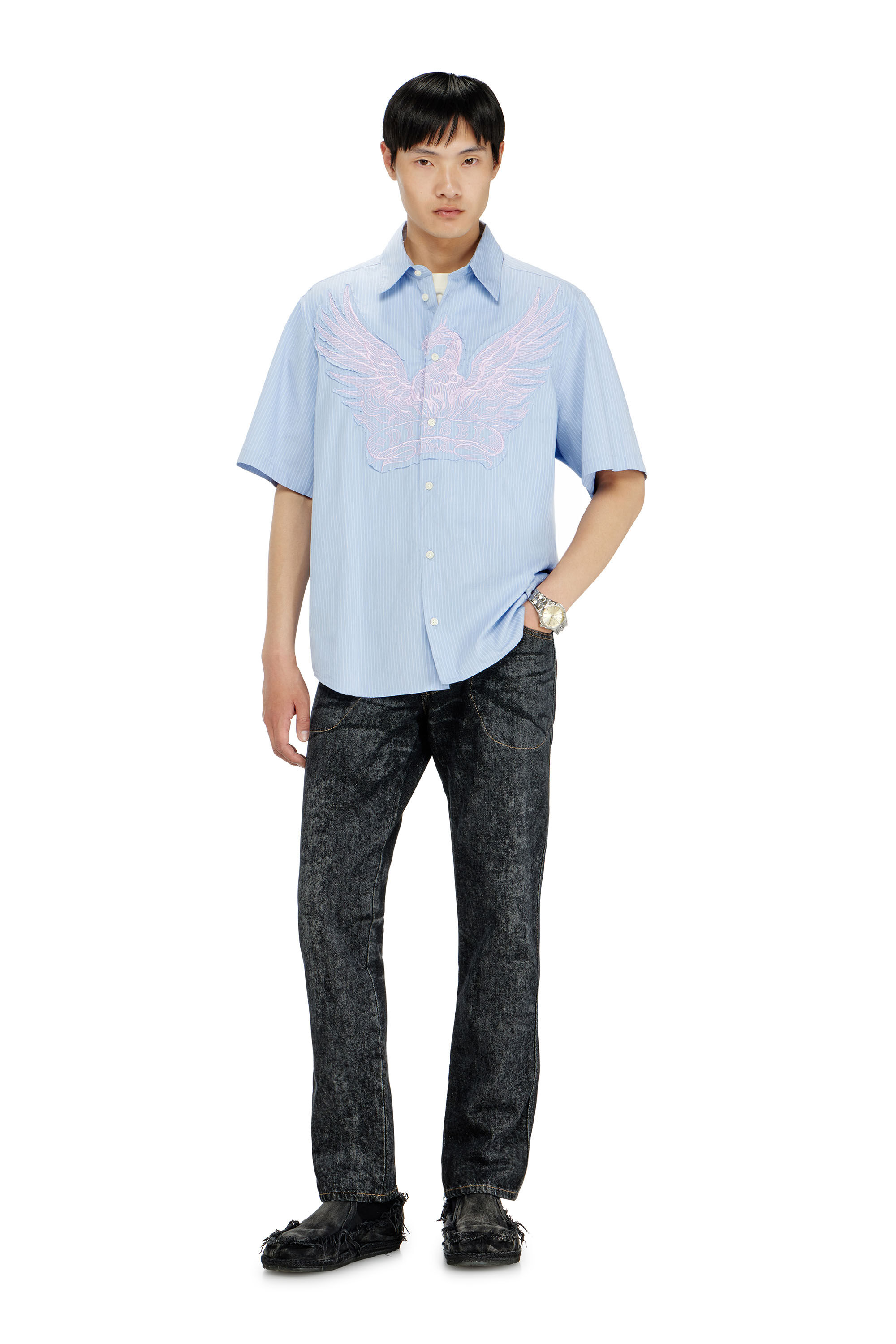Men's Striped poplin shirt with embroidered patch | Blue | Diesel
