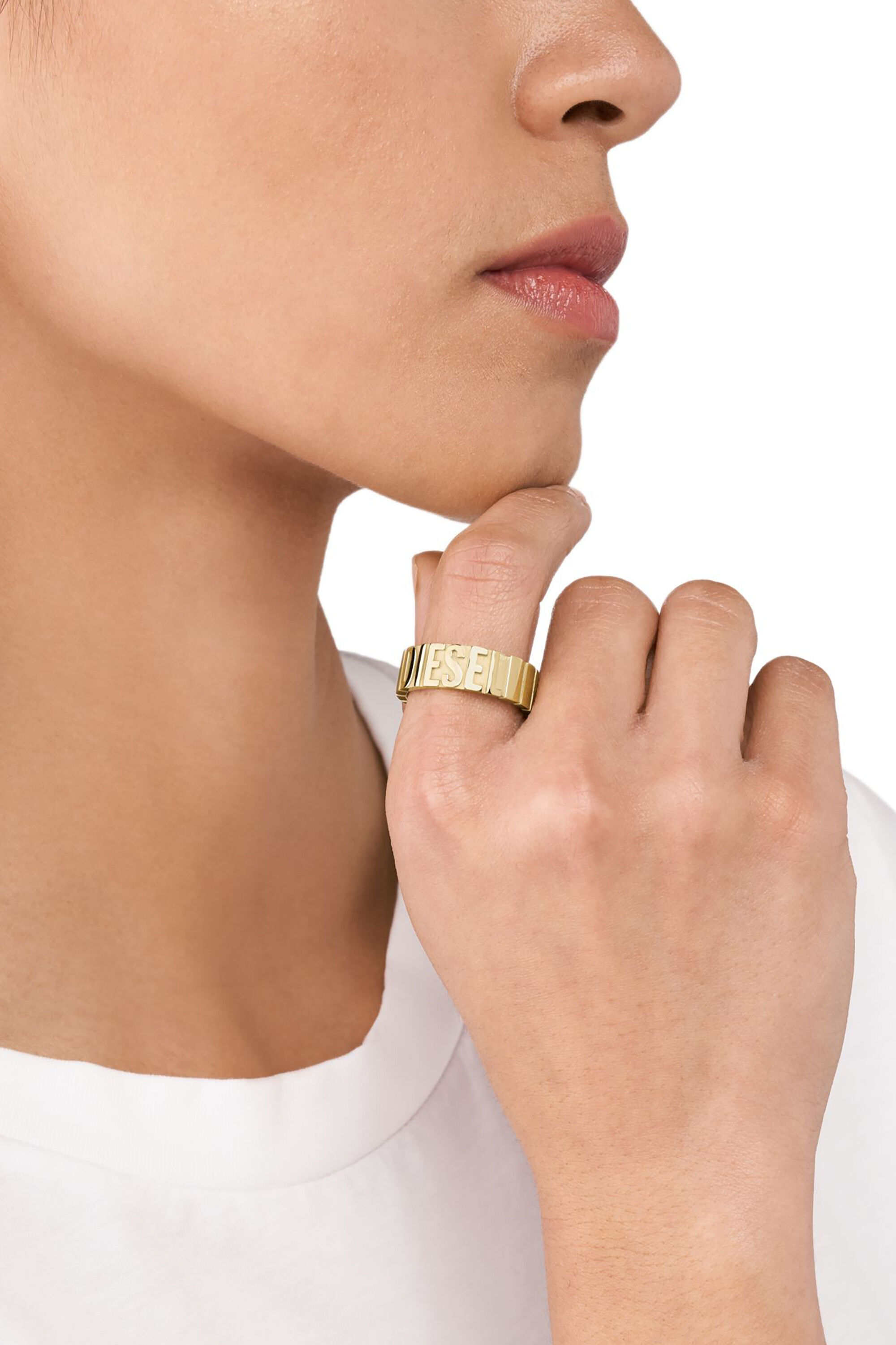**DIESEL** ディーゼル Dx1439 バンドリング Jewelry: Stainless Steel Band Ring | Gold | Diesel