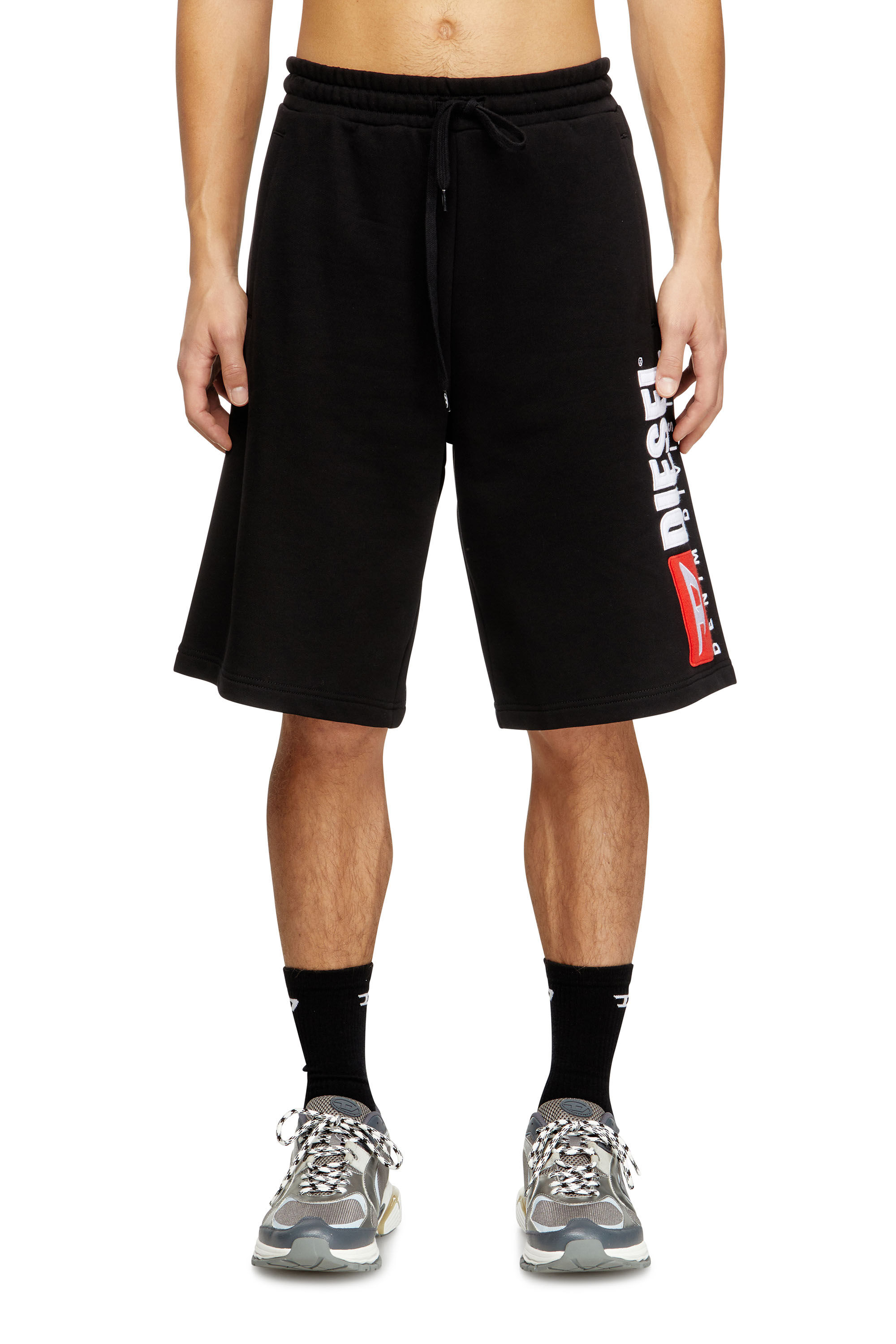 Diesel - P-CROW-DIV, Man's Fleece shorts with maxi logo patch in Black - 3