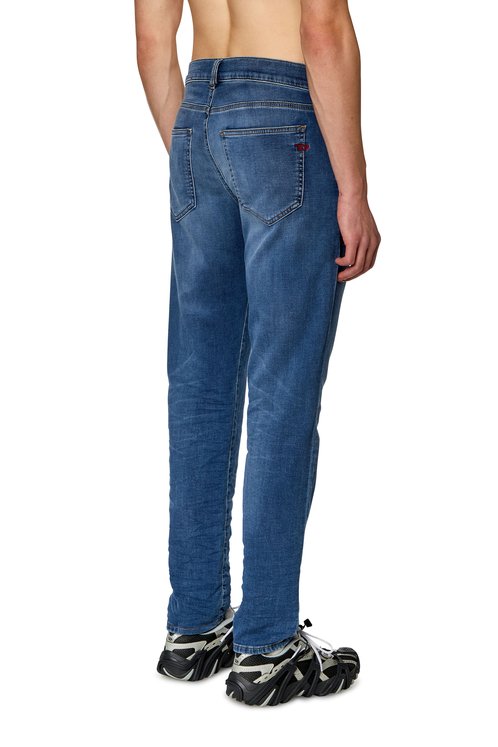 Slim 2060 D-Strukt Joggjeans® 068HY, Medium blue Diesel - Man's Slim 2060 D-Strukt Joggjeans® 068HY, Medium blue - 3