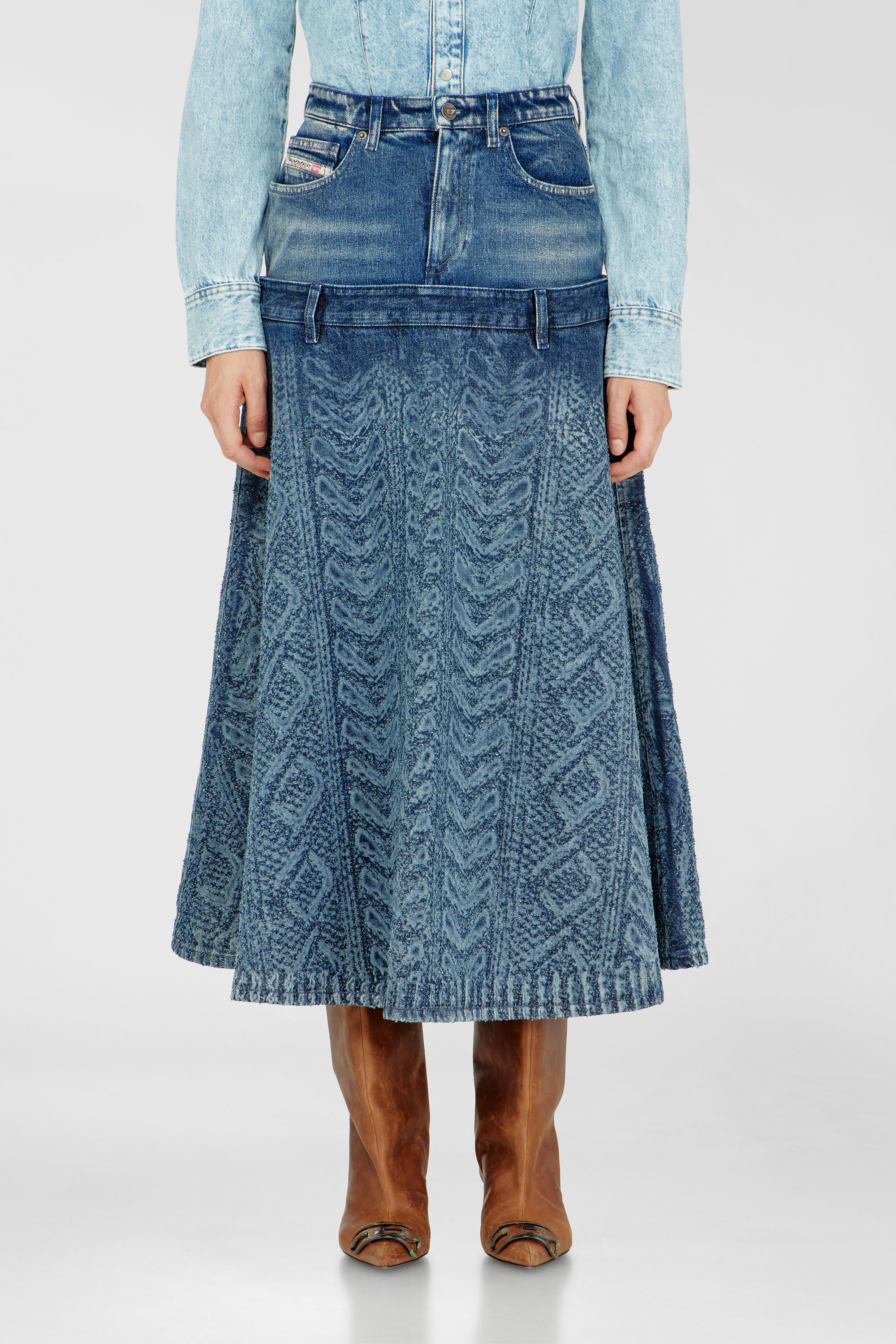Diesel - DE-VORYA-S1, Woman's Midi skirt in cable-knit-effect denim in Medium blue - 2