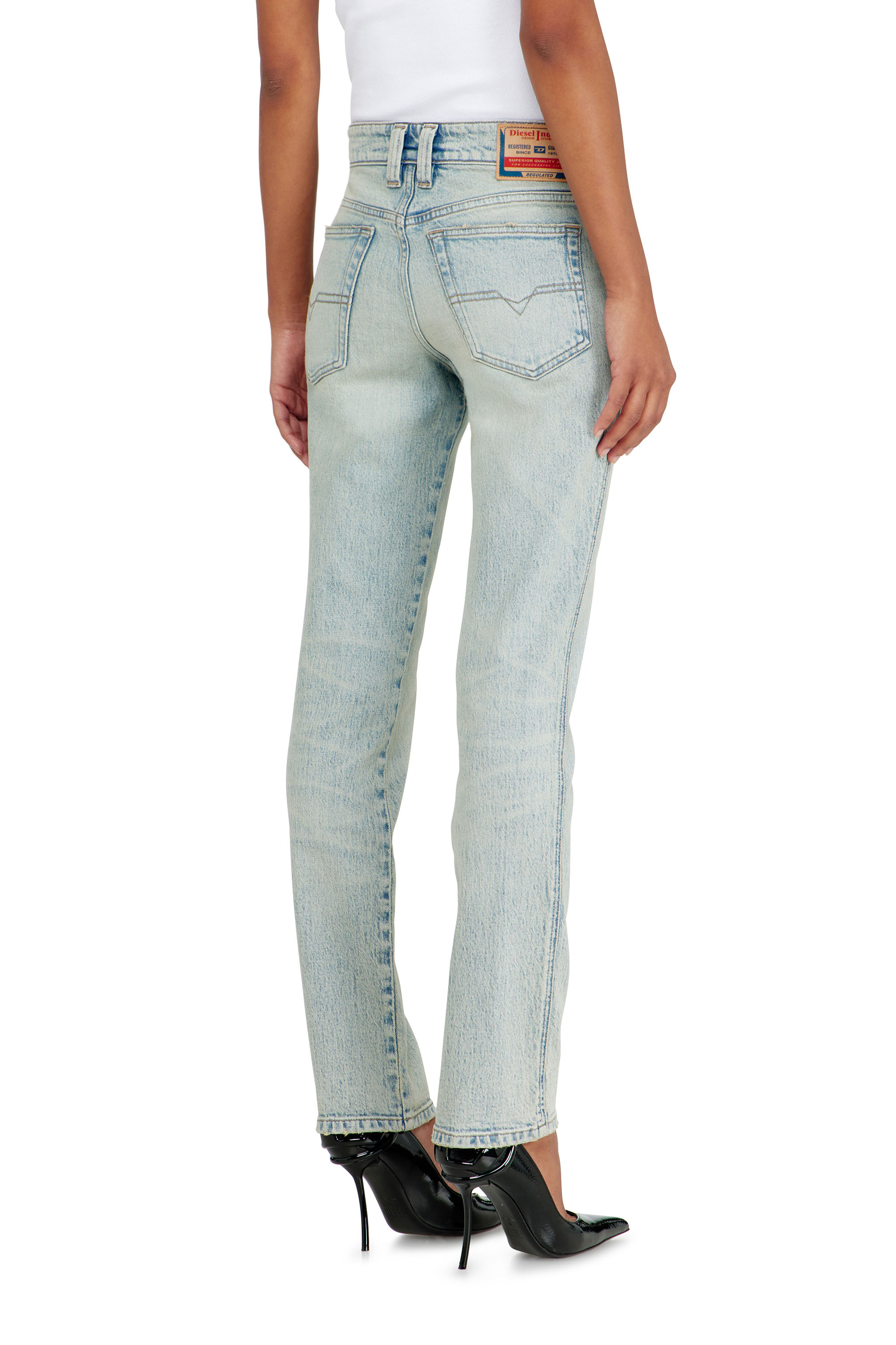 Diesel - Woman's Slim Jeans 1992 D-Jiann 0KBBK, Light Blue - 5