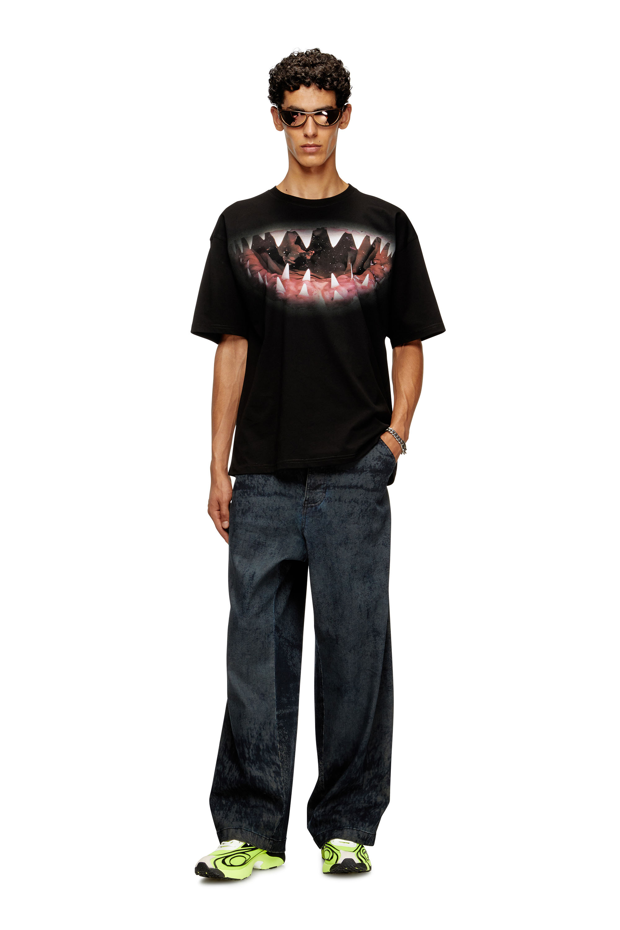 Diesel - T-BOXT-T21, Man's Cotton t-shirt with Shark mouth print in Black - 1