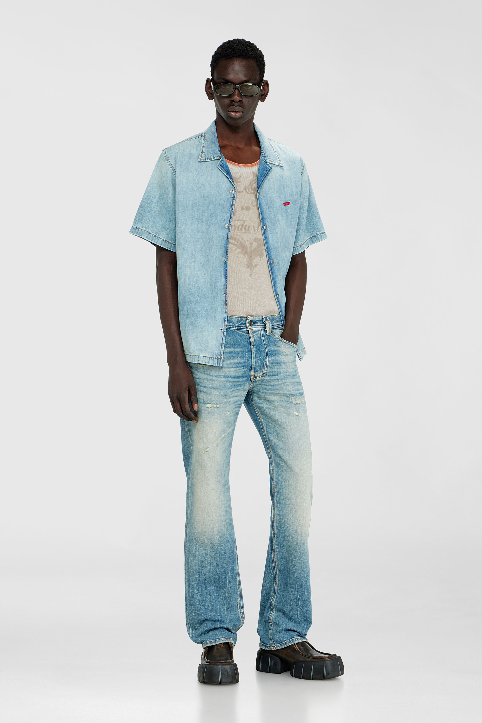 Diesel - Man's Regular Jeans 1985 Larkee 09P33, Light Blue - 2
