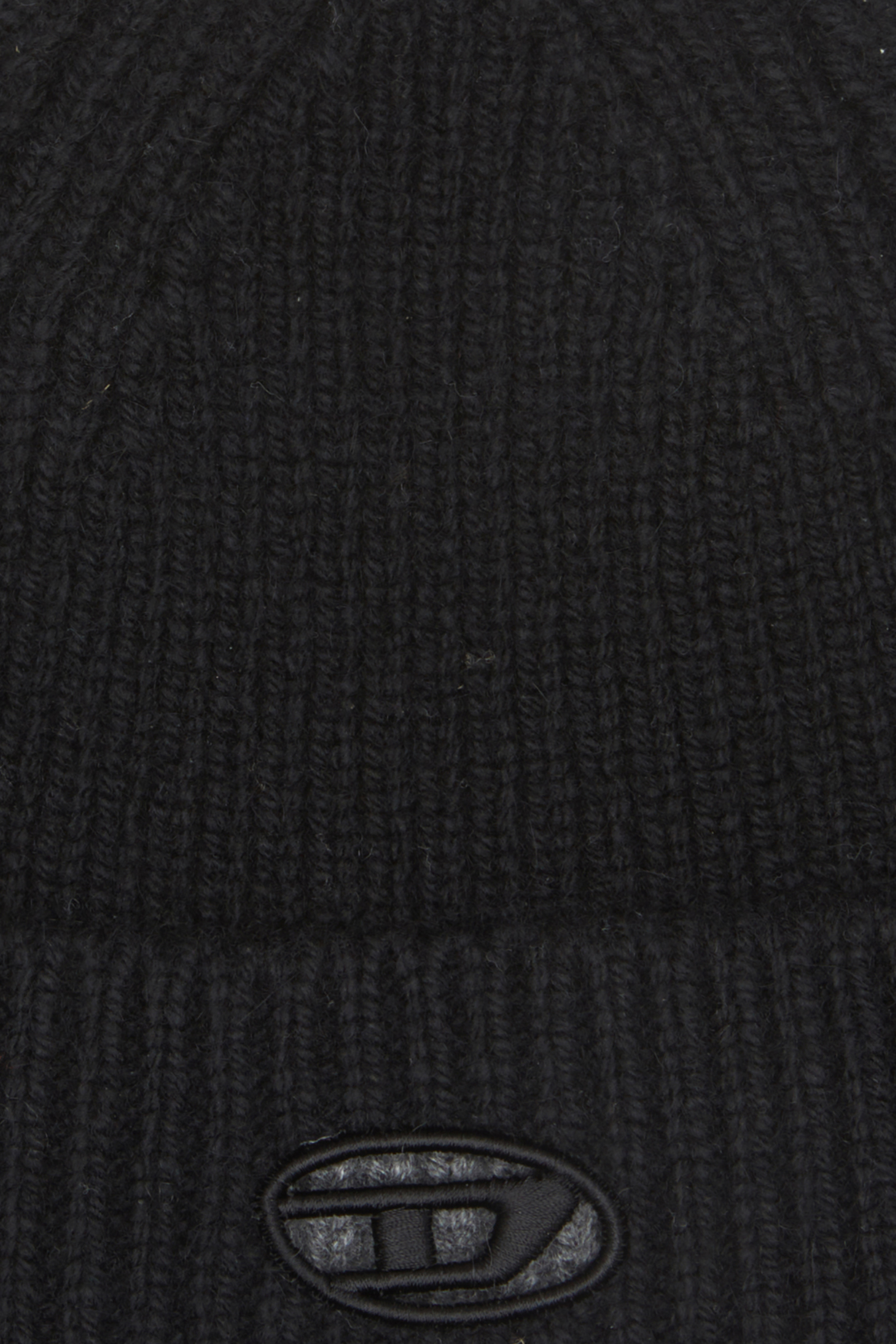 Women #39 s Ribbed beanie with Oval D cut out Black Diesel