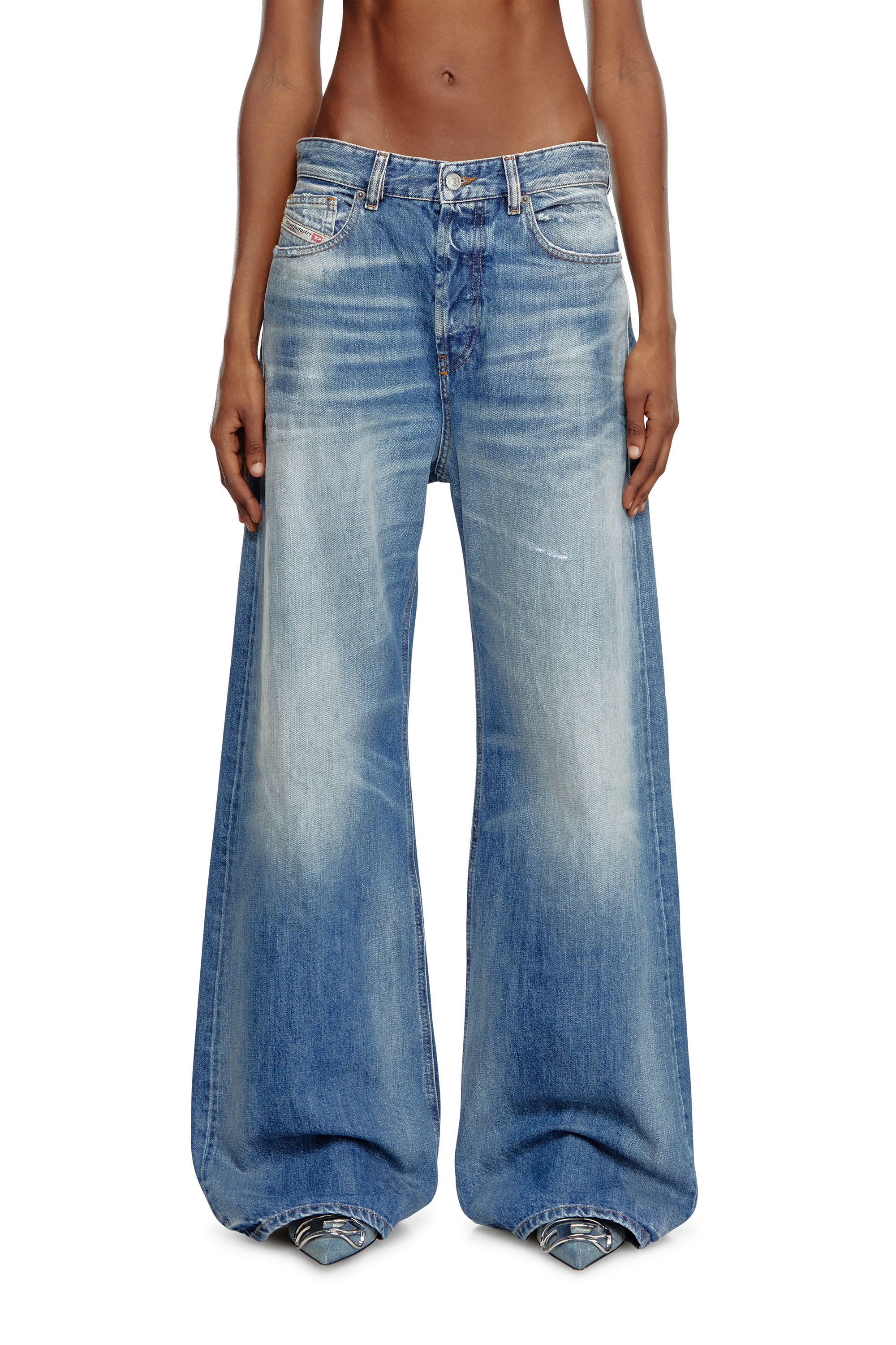 Ladies baggy jeans hotsell